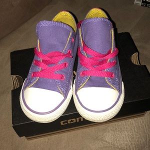 Girls Purple & White Converse